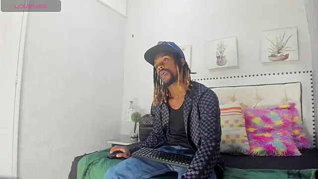 LooganX online show from 09-16-25, 12:22