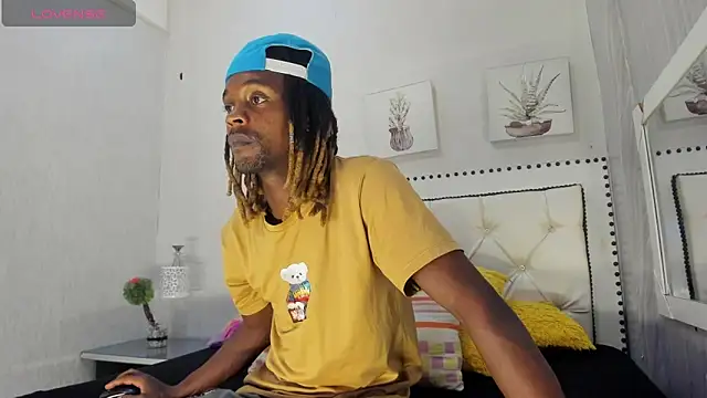 LooganX online show from 09-27-25, 03:22