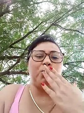 promiscuous-indecent-momm online show from 02-12-25, 04:55