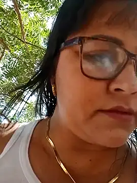 promiscuous-indecent-momm online show from 02-13-25, 07:42