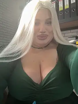 Eliaden online show from 10-15-25, 04:12