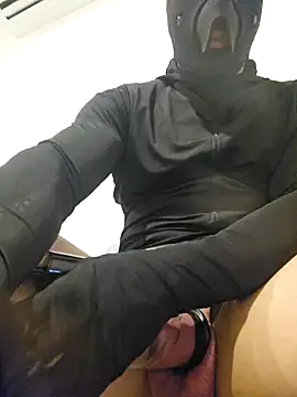 mosterxxx11 online show from 02-14-25, 01:34