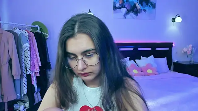 Snapshot of GabriellaMays chatting on 02-19-25, 08:22 GabriellaMays online show from 02-19-25, 08:22