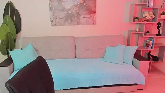 GabriellaMays online show from 11-24-25, 05:07