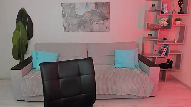 GabriellaMays online show from 04-10-26, 05:12