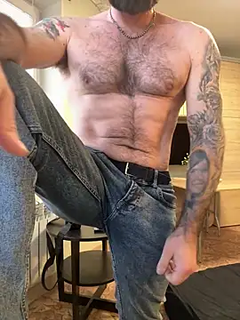 Snapshot of AlexFuck_79 chatting on 03-23-25, 06:26 AlexFuck 79 online show from 03-23-25, 06:26