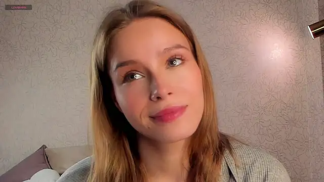 TaiteBayles online show from 12-19-25, 01:12