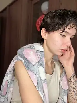 Snapshot of Anna-Sun chatting on 02-19-25, 05:49 Anna-Sun online show from 02-19-25, 05:49