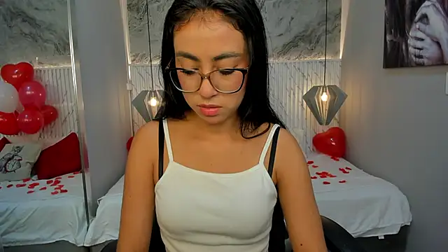 lucelly 15 online show from 02-15-25, 11:50