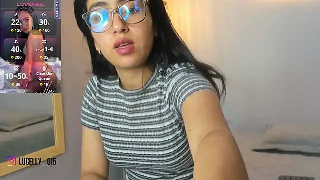 lucelly 15 online show from 10-23-25, 11:42