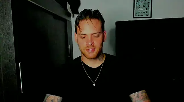 Snapshot of arnold_bekam chatting on 03-12-25, 03:02 arnold bekam online show from 03-12-25, 03:02