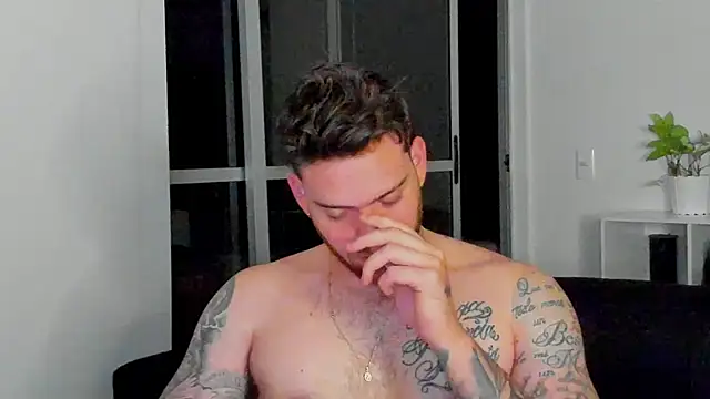 Snapshot of arnold_bekam chatting on 09-19-25, 03:08 arnold bekam online show from 09-19-25, 03:08