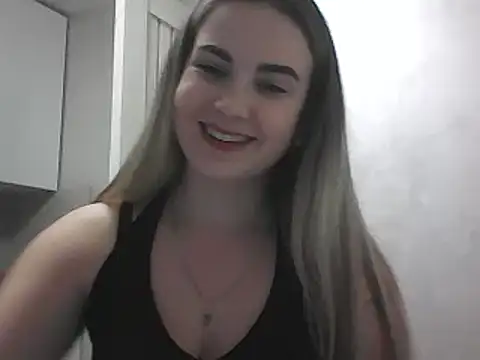 Snapshot of GoddessTenderness chatting on 02-15-25, 01:31 GoddessTenderness online show from 02-15-25, 01:31