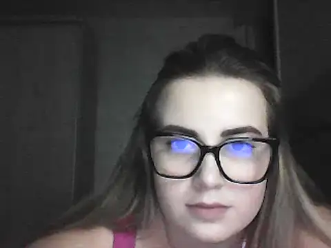 Snapshot of GoddessTenderness chatting on 02-16-25, 04:10 GoddessTenderness online show from 02-16-25, 04:10