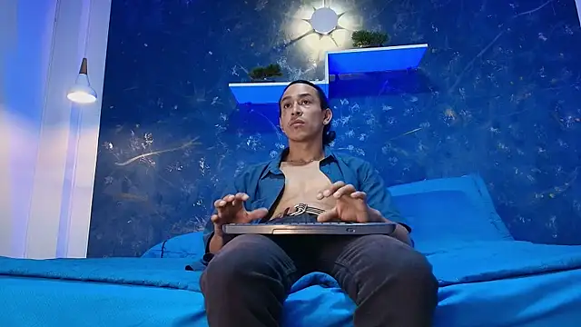 Ares Cohen online show from 03-03-25, 01:09