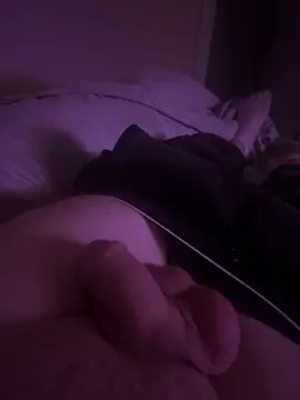 Snapshot of imsmall22 chatting on 10-02-25, 12:28 imsmall22 online show from 10-02-25, 12:28