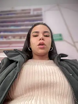 Naatalia online show from 11-14-25, 08:18