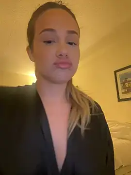 berrymerrysweet online show from 03-17-25, 01:14