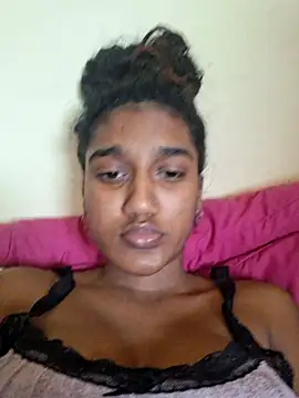 indianpink lips online show from 09-28-25, 02:44