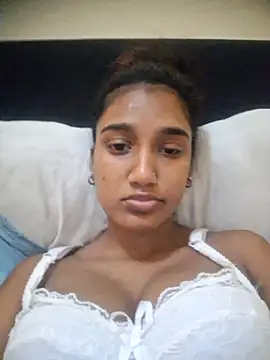 indianpink lips online show from 11-06-25, 11:33