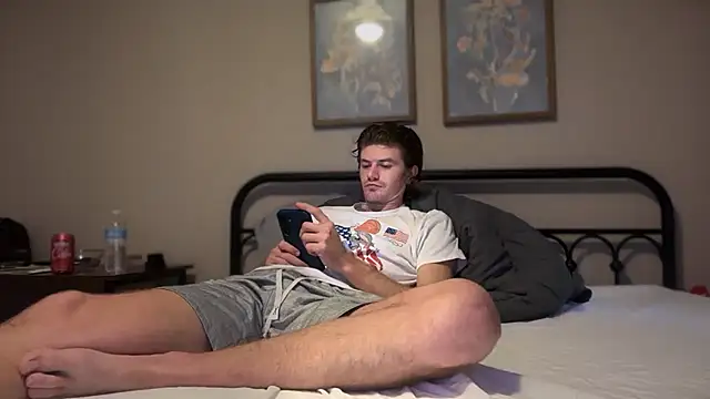 Snapshot of greekmythics chatting on 10-20-25, 01:33 greekmythics online show from 10-20-25, 01:33