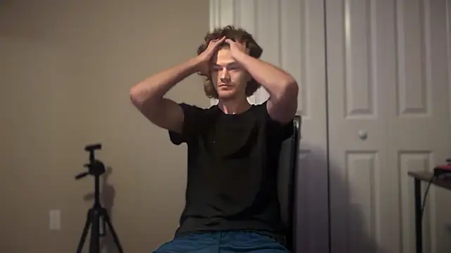 Snapshot of greekmythics chatting on 10-22-25, 11:21 greekmythics online show from 10-22-25, 11:21