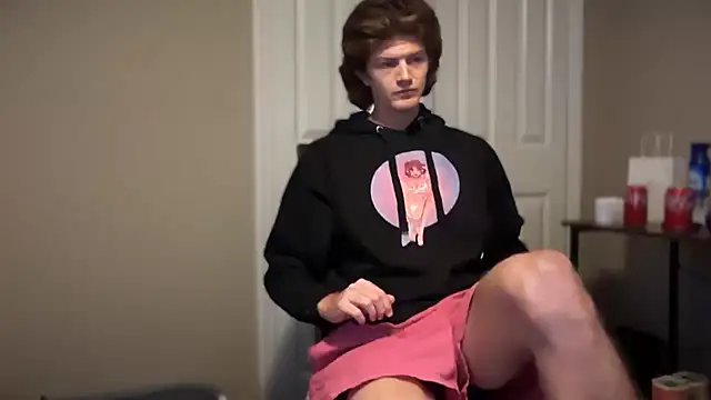 Snapshot of greekmythics chatting on 10-25-25, 10:12 greekmythics online show from 10-25-25, 10:12