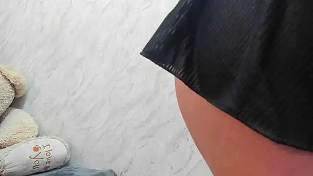 Lianngrace online show from 12-04-25, 02:37