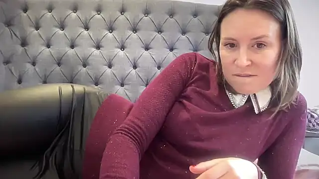 eatmypie69 online show from 12-15-25, 11:03