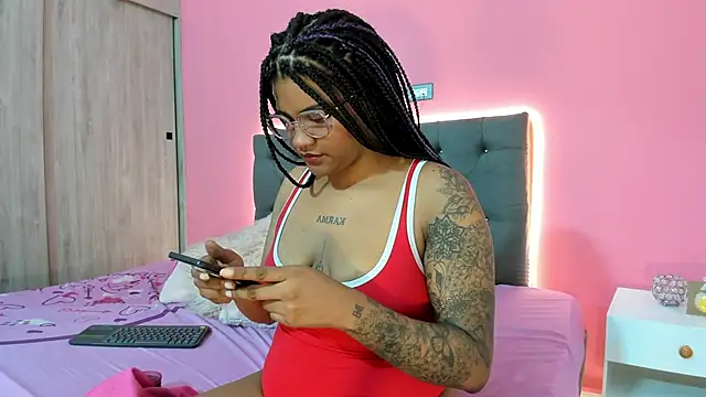 ZahraRose online show from 11-28-25, 01:25