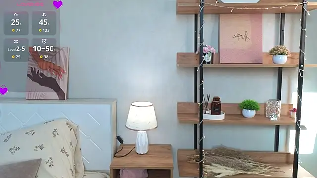 EdlaHewell online show from 02-15-26, 07:51