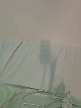 Snapshot of Loly2025 chatting on 11-12-25, 02:23 Loly2025 online show from 11-12-25, 02:23