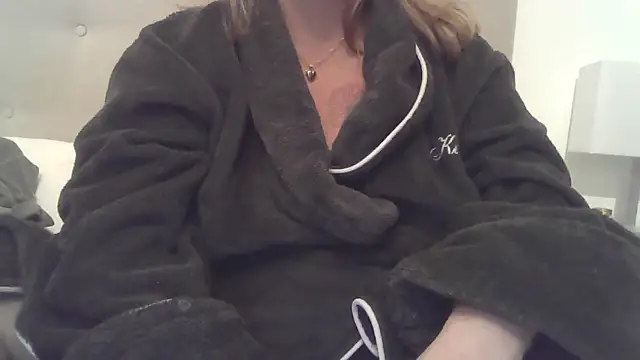 sizha6 online show from 11-28-25, 09:45