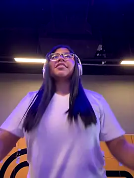 Snapshot of Karla_Stein2025 chatting on 11-25-25, 01:55 Karla Stein2025 online show from 11-25-25, 01:55