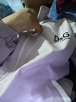 Snapshot of Aaradhna-hoy chatting on 12-16-25, 10:09 Aaradhna-hoy online show from 12-16-25, 10:09