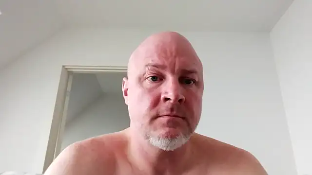 Snapshot of Lucifer29cm chatting on 02-25-25, 10:15 Lucifer29cm online show from 02-25-25, 10:15