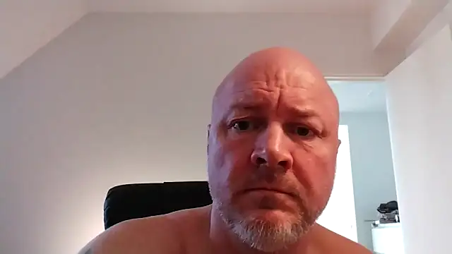 Snapshot of Lucifer29cm chatting on 03-01-25, 02:13 Lucifer29cm online show from 03-01-25, 02:13