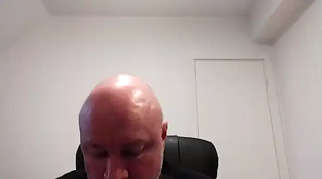 Snapshot of Lucifer29cm chatting on 03-04-25, 10:13 Lucifer29cm online show from 03-04-25, 10:13