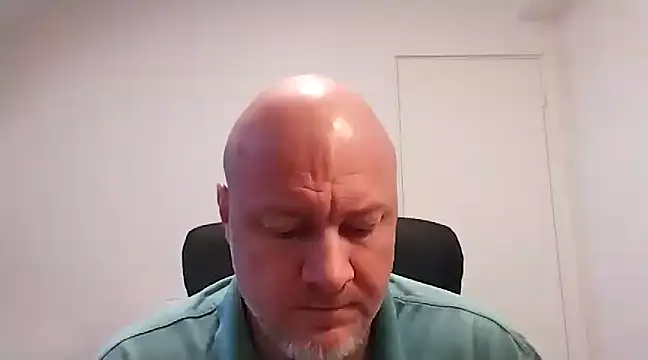 Snapshot of Lucifer29cm chatting on 03-06-25, 12:09 Lucifer29cm online show from 03-06-25, 12:09