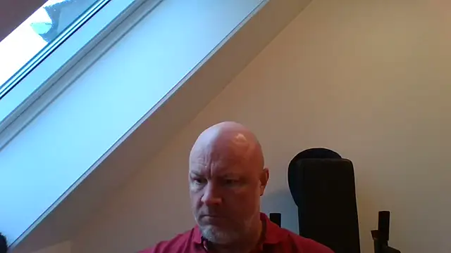 Snapshot of Lucifer29cm chatting on 10-21-25, 06:14 Lucifer29cm online show from 10-21-25, 06:14