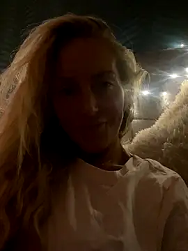 Snapshot of Fiery_Blonde_LexiX chatting on 10-22-25, 10:31 Fiery Blonde LexiX online show from 10-22-25, 10:31