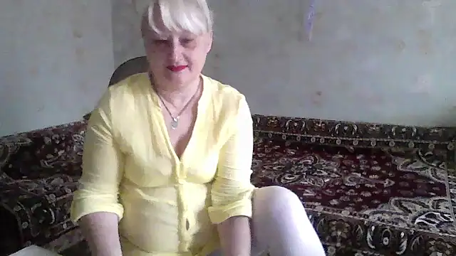 Snapshot of NikolinaBounty chatting on 11-08-25, 09:09 NikolinaBounty online show from 11-08-25, 09:09