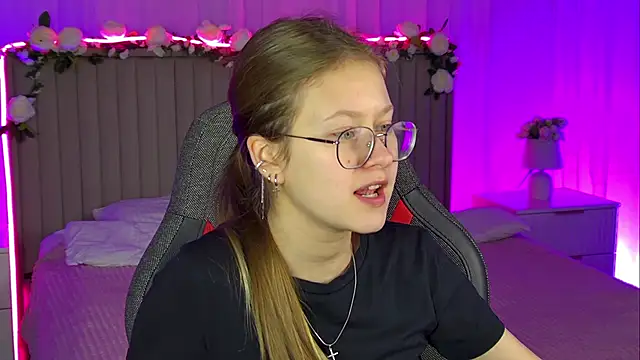 EveMundie online show from 11-05-25, 06:35