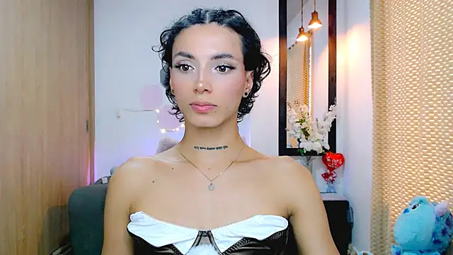 Snapshot of nilam_valker chatting on 03-06-25, 08:37 nilam valker online show from 03-06-25, 08:37