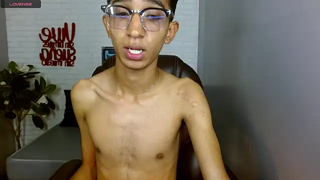 Martin Linares online show from 02-24-25, 04:47