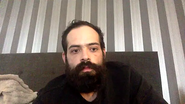 Snapshot of guccititi chatting on 09-26-25, 09:30 guccititi online show from 09-26-25, 09:30