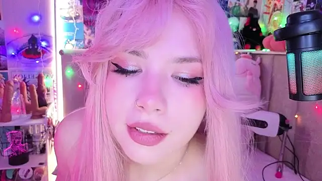 Sparkle Mona online show from 01-15-26, 02:27