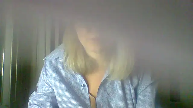 Snapshot of Mary888x chatting on 02-16-25, 05:59 Mary888x online show from 02-16-25, 05:59