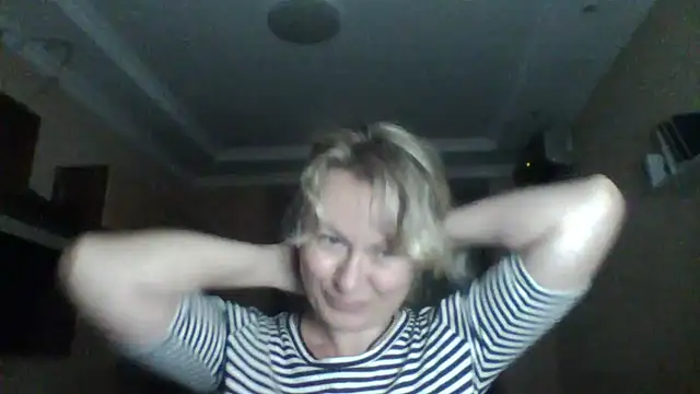 Snapshot of Mary888x chatting on 10-04-25, 07:45 Mary888x online show from 10-04-25, 07:45