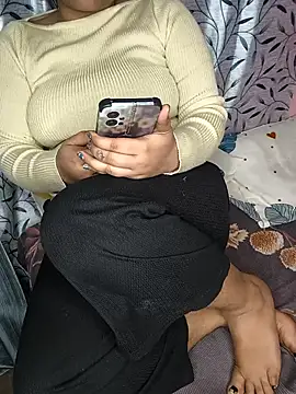 Snapshot of Sassy-soumu chatting on 03-02-25, 07:02 Sassy-soumu online show from 03-02-25, 07:02